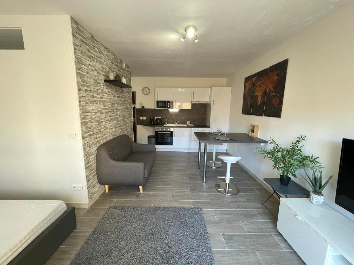 Apartament Centre De Beausoleil, Climatise, Wifi, Terrasse. Zewnętrze zdjęcie